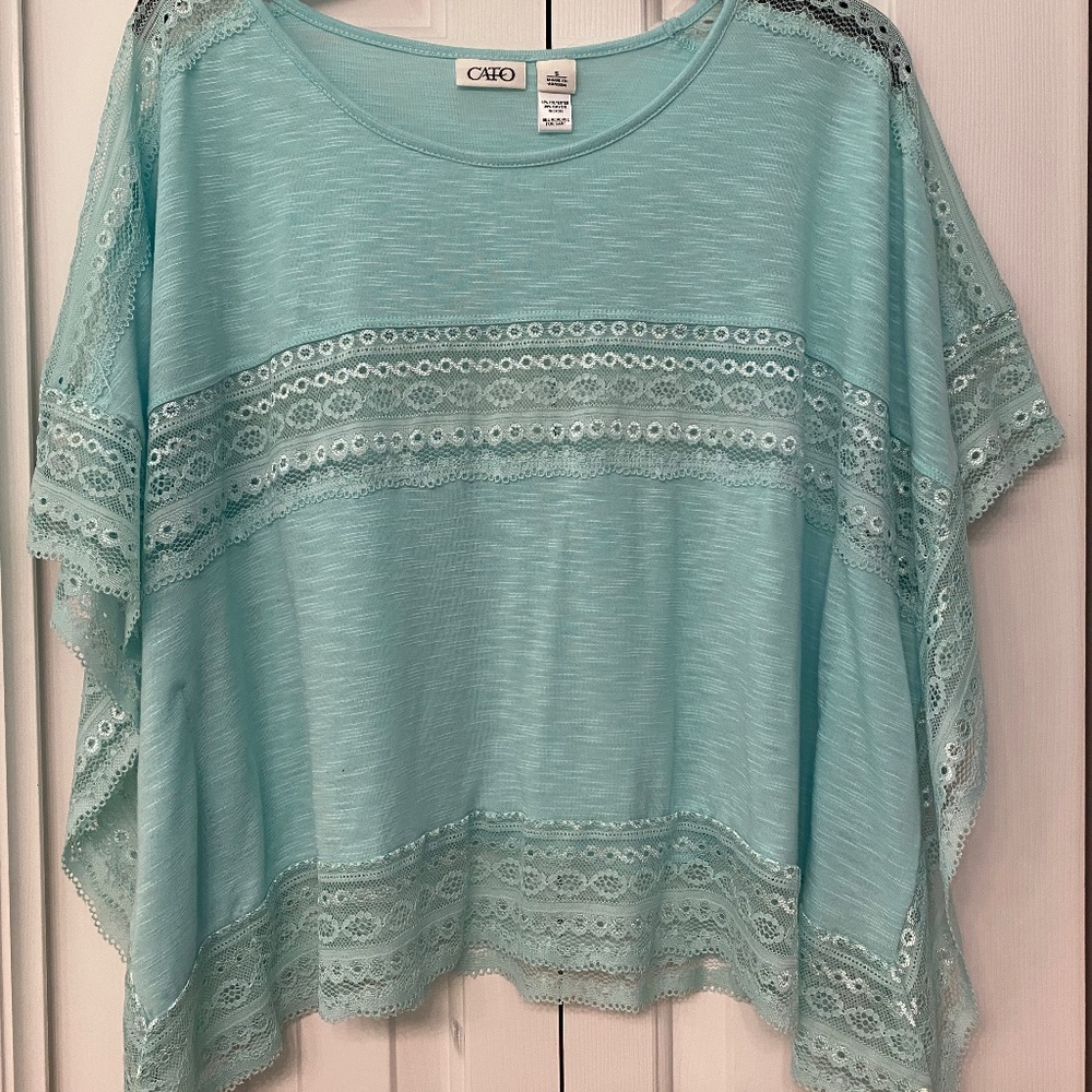 Winged shirt